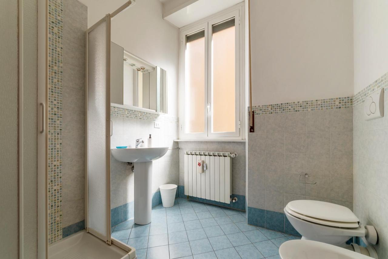 Piazza Re Di Roma Apartment Екстер'єр фото
